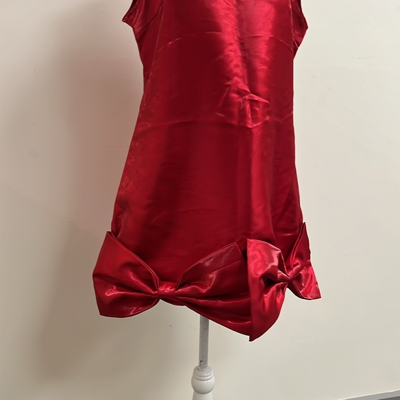Red Dress Boutique YOUR EYES ON MINE RED MINI DRESS - Picture 3 of 4